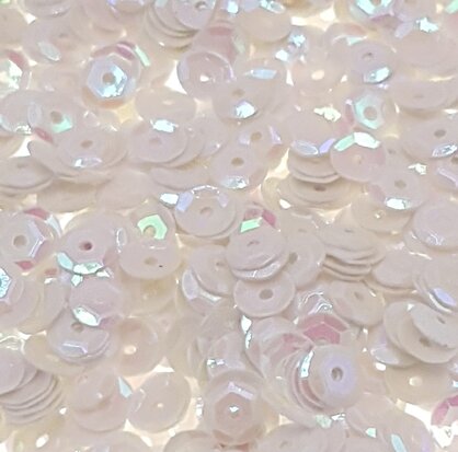 Pearlescent sequins 5mm white/silver